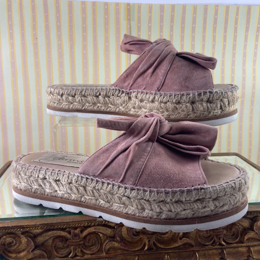 Gaimo Suede Wedge Espadrilles
